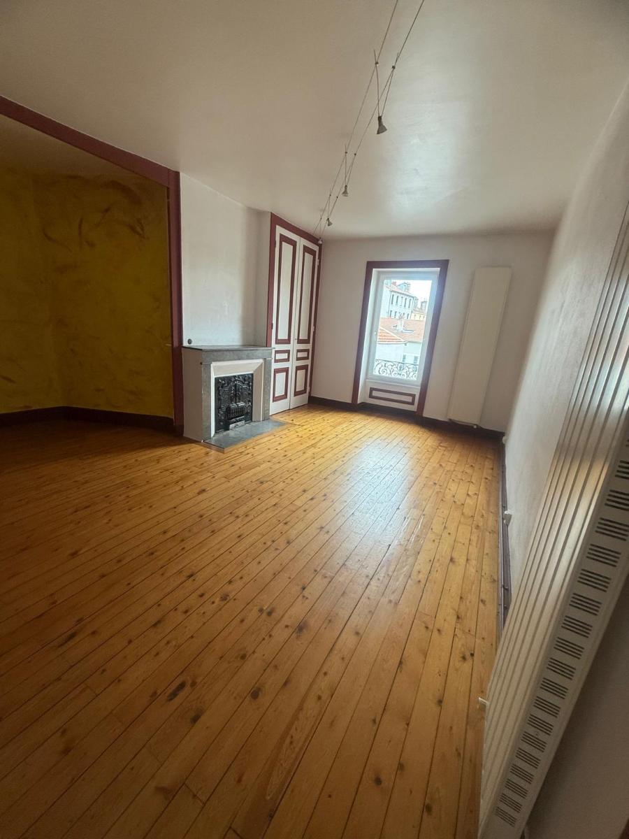 Appartement de 61 m² à VILLEURBANNE