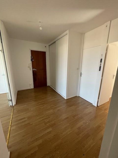 Appartement de 80 m² à DECINES CHARPIEU