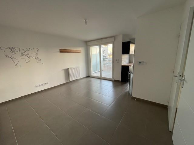 Appartement de 40 m² à DECINES CHARPIEU
