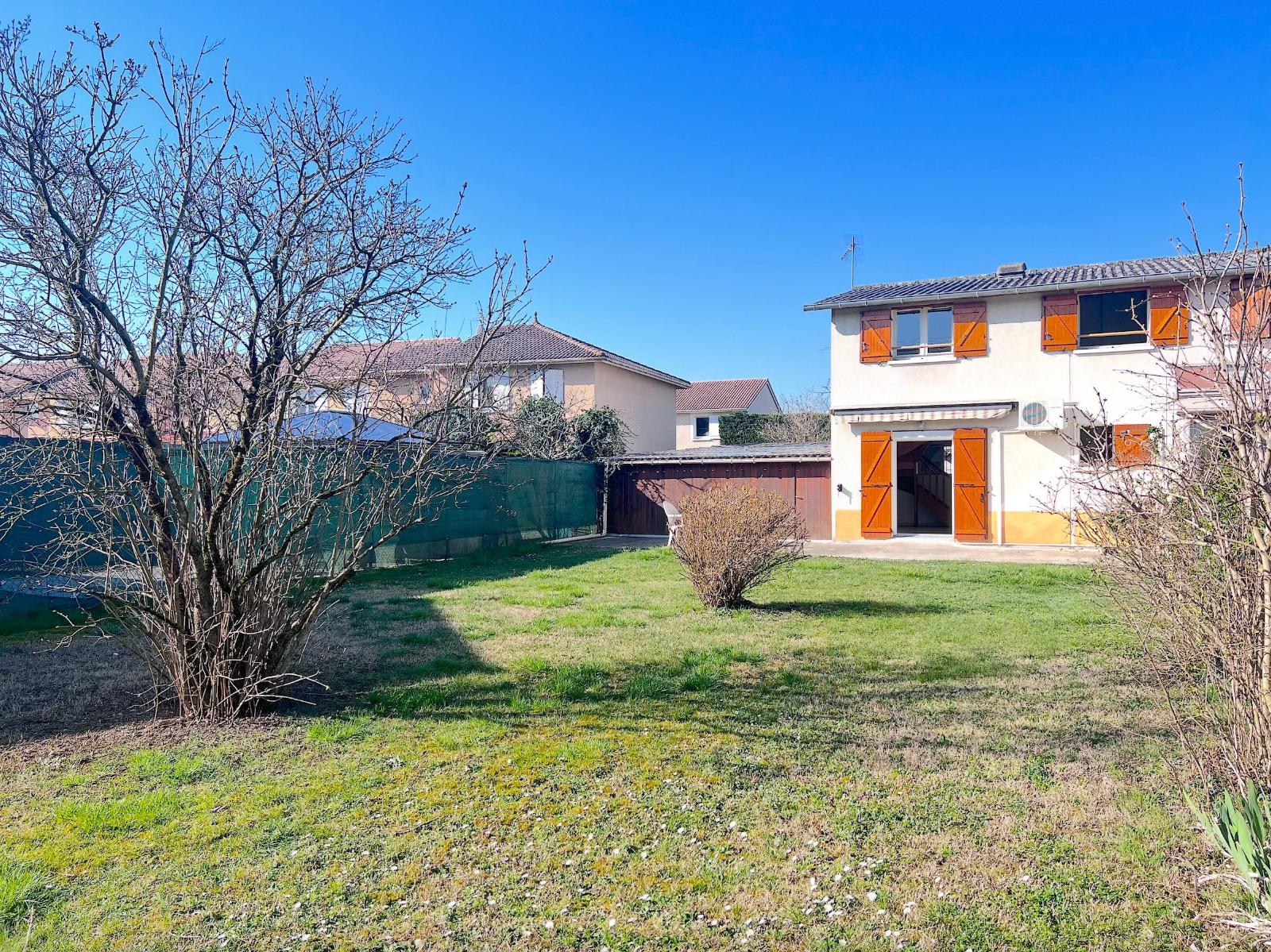Maison de 78 m² à VAULX EN VELIN