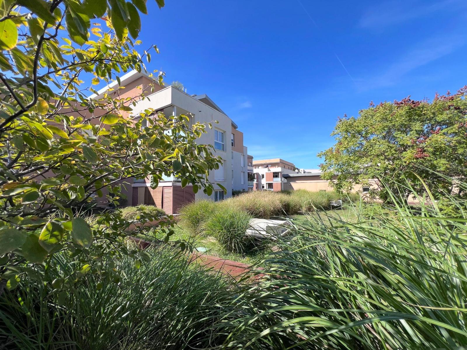 Appartement de 61 m² à DECINES CHARPIEU