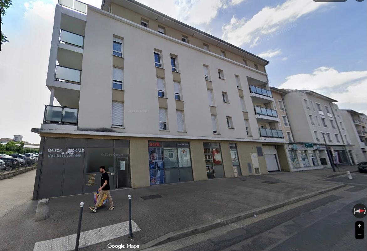 Garage / box à DECINES