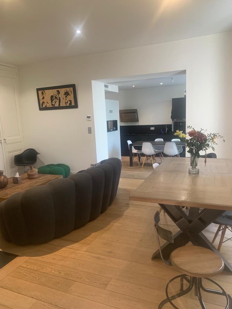 Maison de 209 m² à VILLEURBANNE