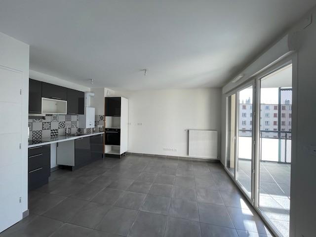 Appartement de 43 m² à DECINES CHARPIEU